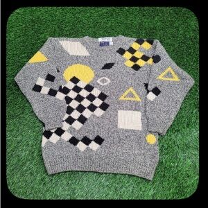 Vintage 80s-90s Geometric Patterned Gray Sweater